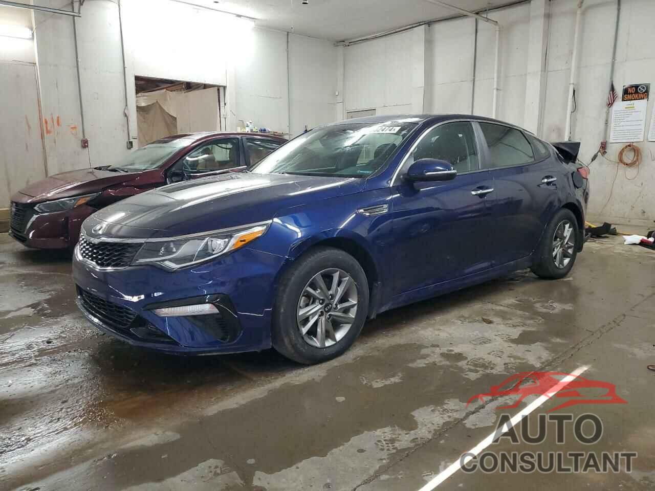 KIA OPTIMA 2019 - 5XXGT4L32KG304774