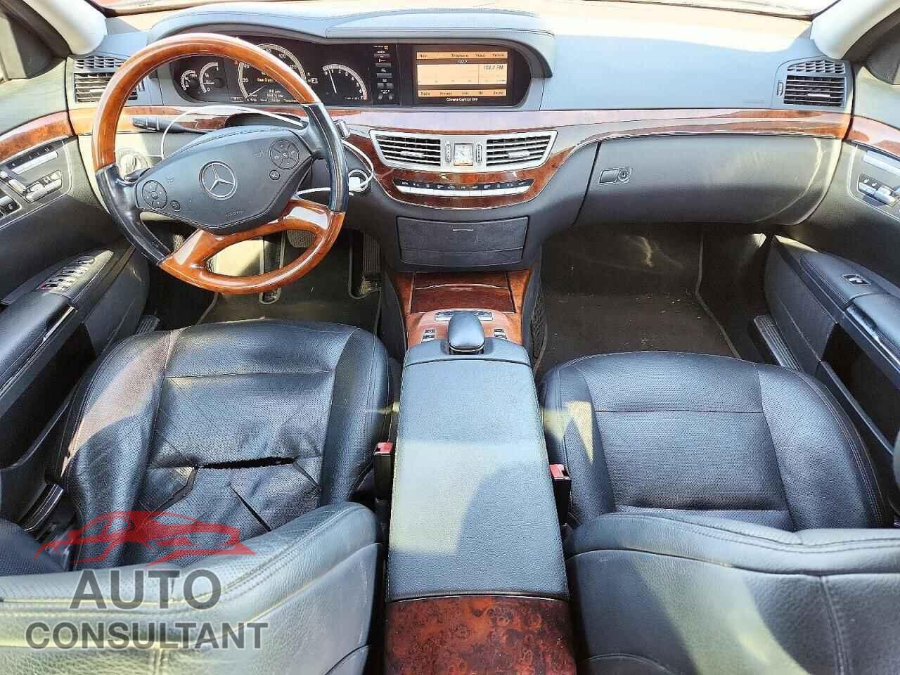 MERCEDES-BENZ S-CLASS 2010 - WDDNG7BB5AA322238