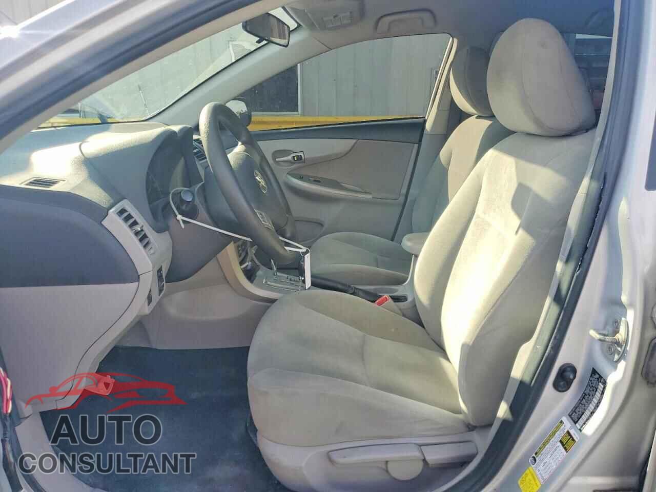 TOYOTA COROLLA 2013 - 2T1BU4EE7DC033713