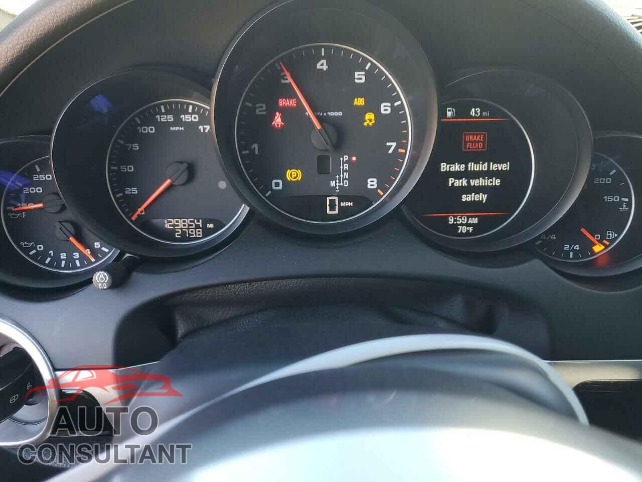 PORSCHE CAYENNE 2017 - WP1AA2A27HKA81008