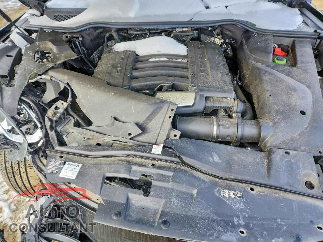 PORSCHE CAYENNE 2016 - WP1AA2A20GKA12689