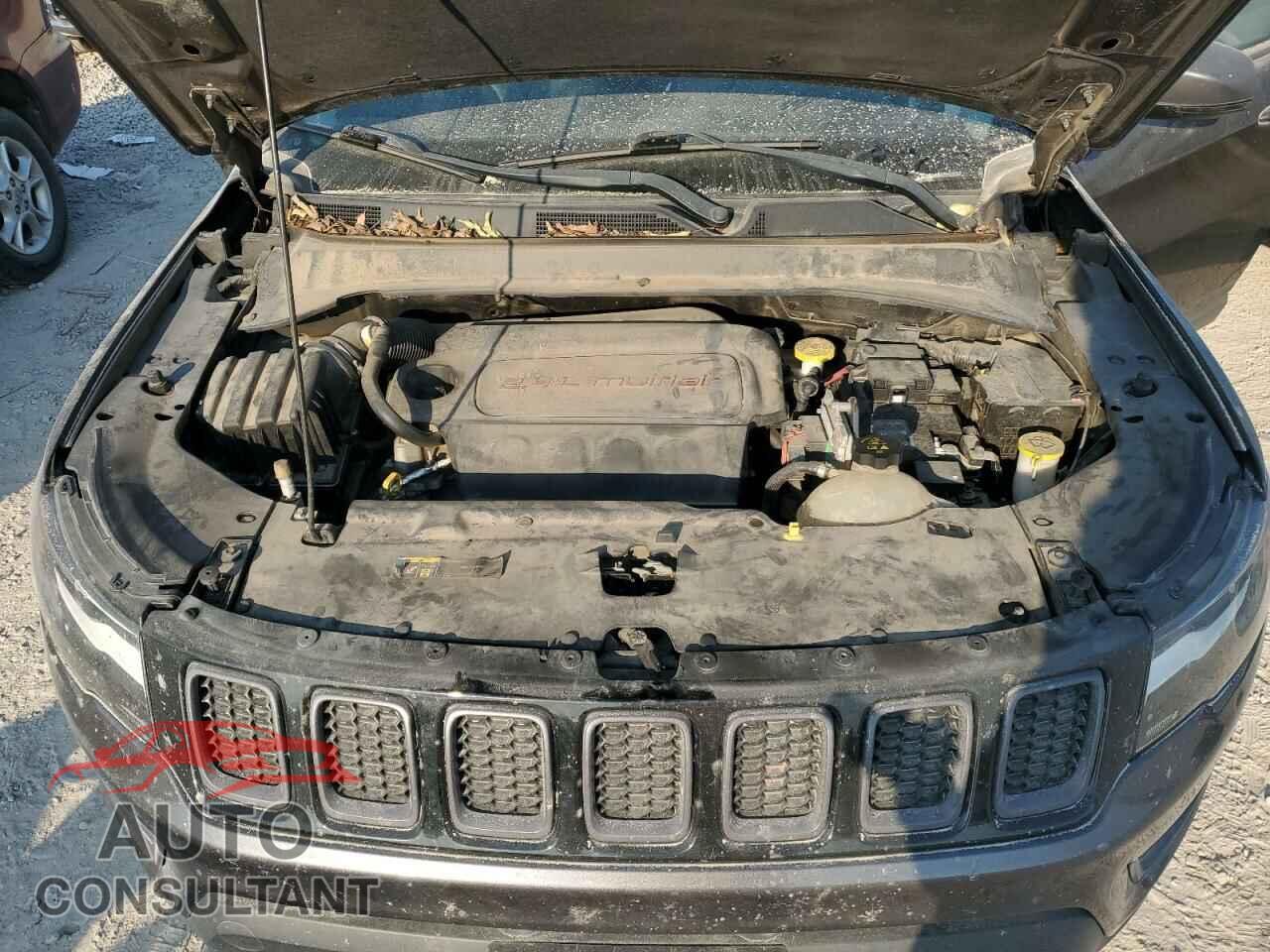 JEEP COMPASS 2017 - 3C4NJDDB7HT640632