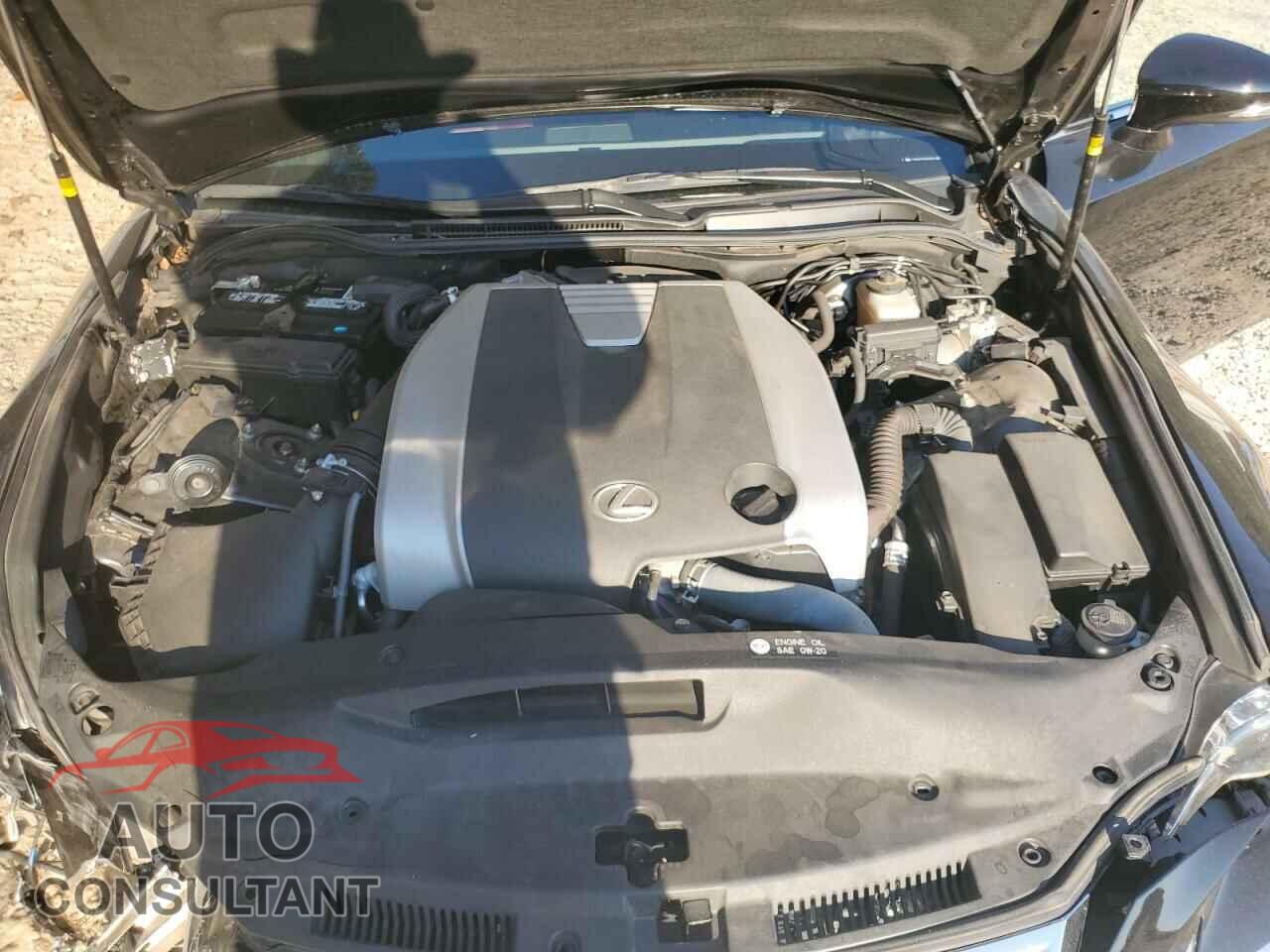 LEXUS IS 2016 - JTHCM1D24G5008276