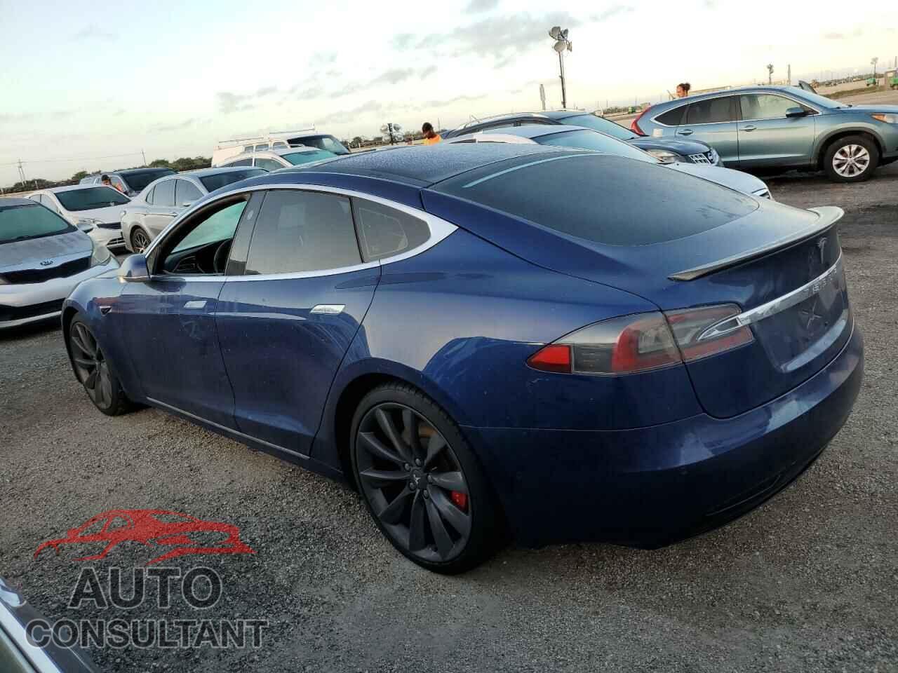 TESLA MODEL S 2016 - 5YJSA1E10GF177091