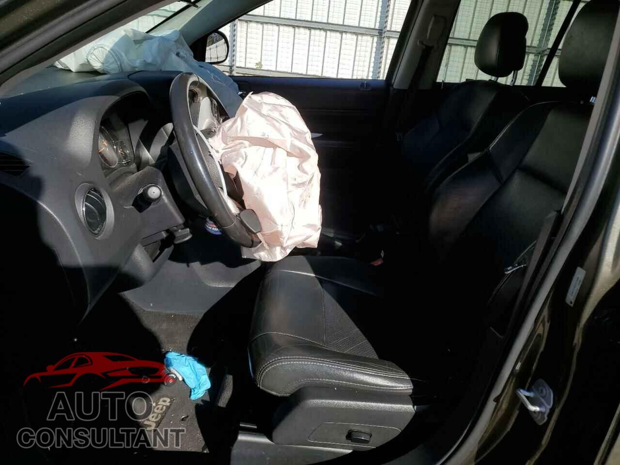 JEEP COMPASS 2015 - 1C4NJCEA6FD210089