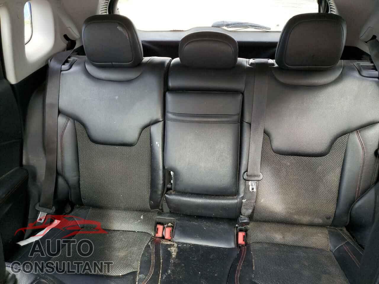 JEEP COMPASS 2018 - 3C4NJDDB8JT128559