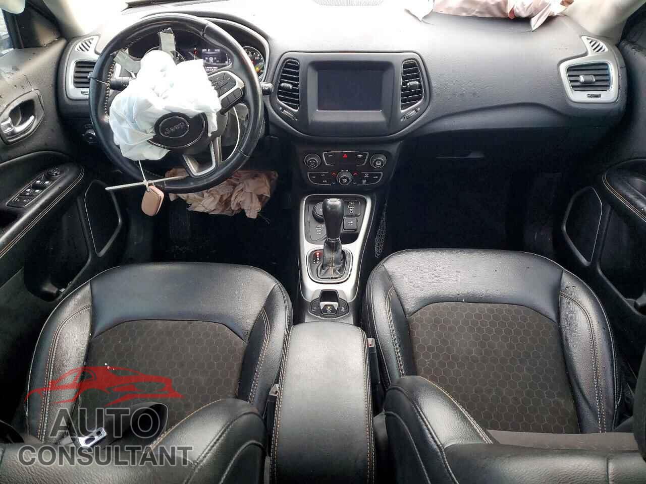JEEP COMPASS 2020 - 3C4NJDBB6LT160514