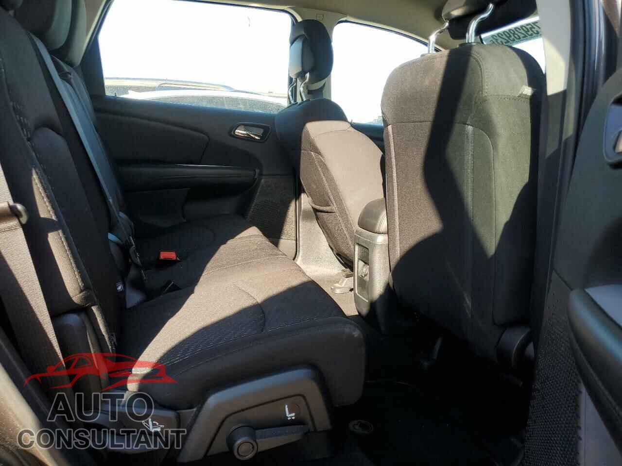 DODGE JOURNEY 2015 - 3C4PDCAB2FT587320