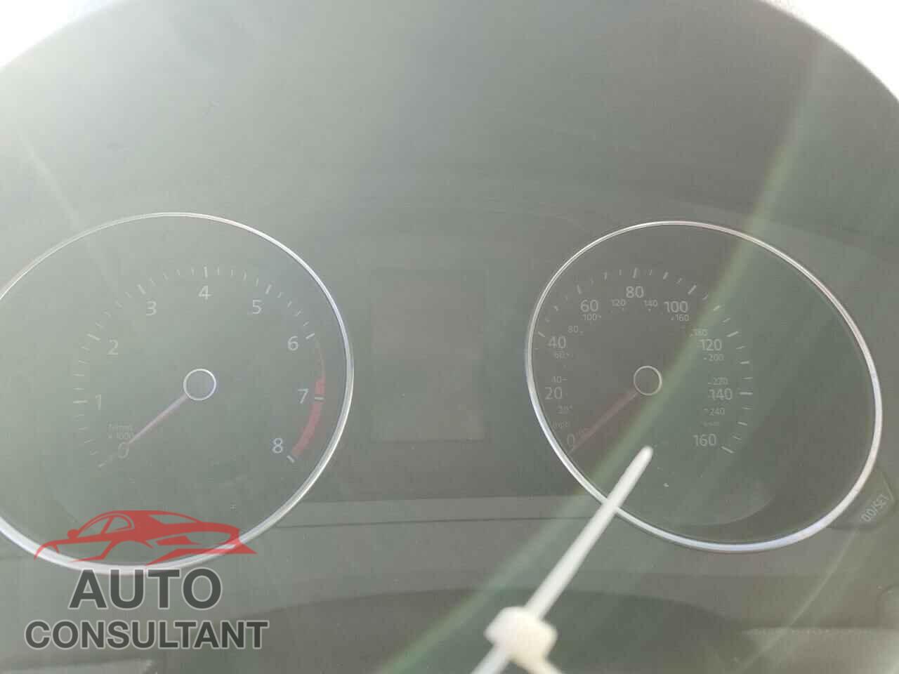 VOLKSWAGEN JETTA 2017 - 3VW2B7AJ5HM217598