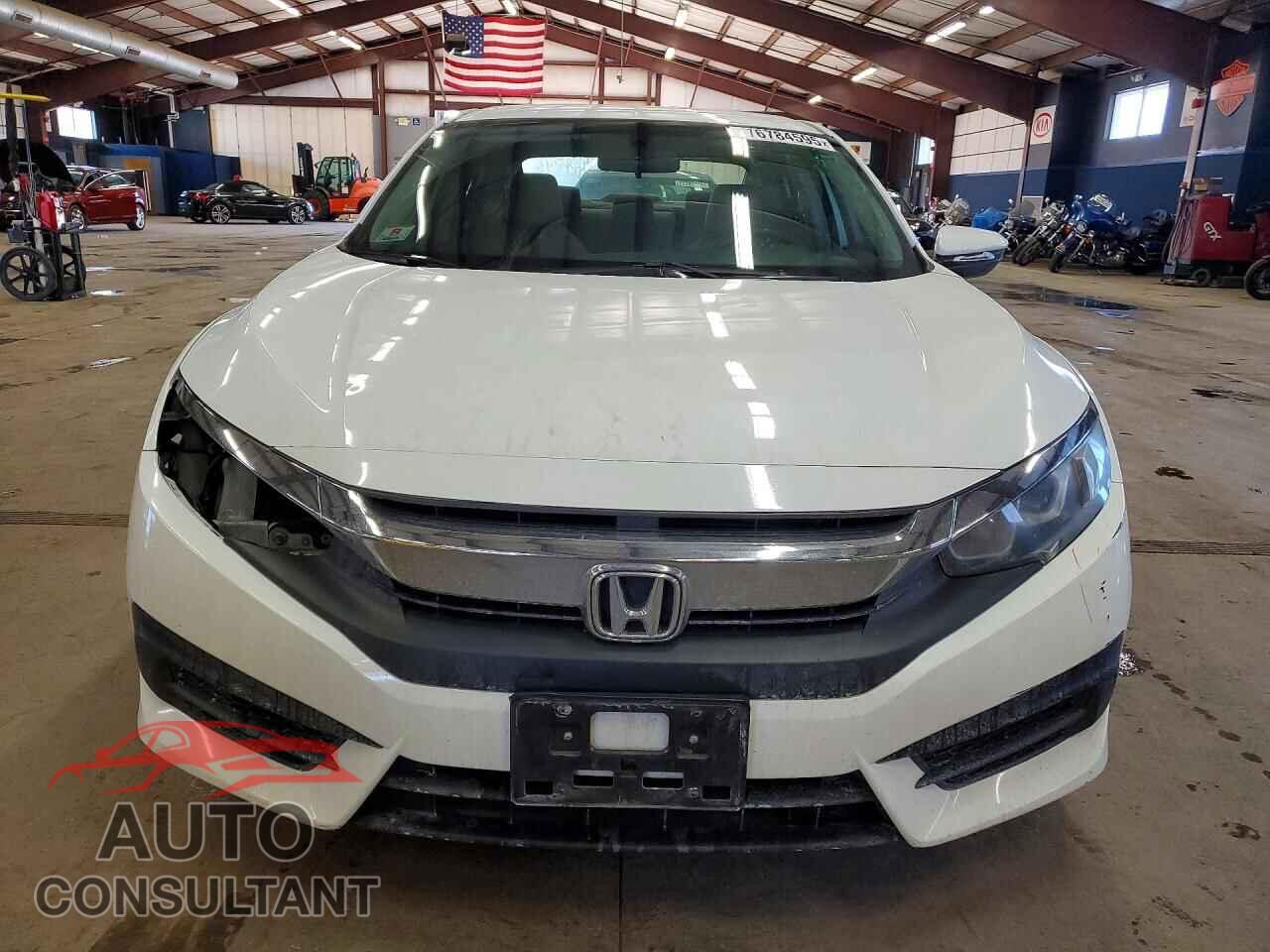 HONDA CIVIC 2018 - 19XFC2F52JE206882