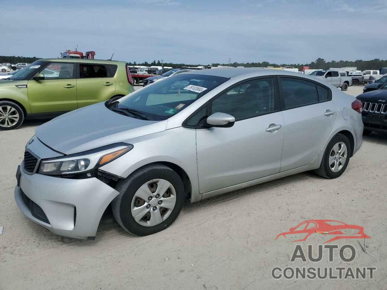 KIA FORTE 2018 - 3KPFK4A78JE193594