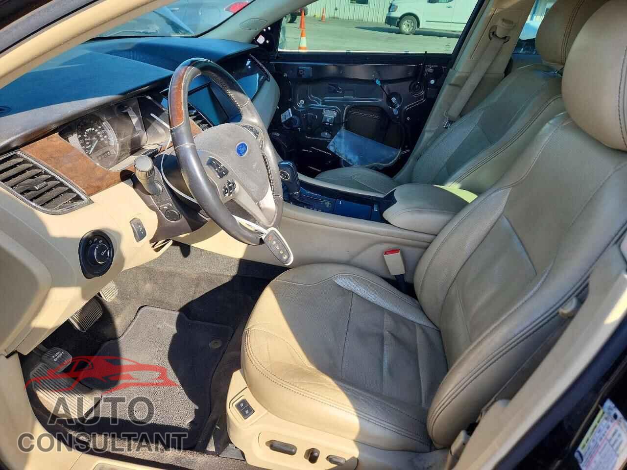FORD TAURUS 2013 - 1FAHP2F82DG102362