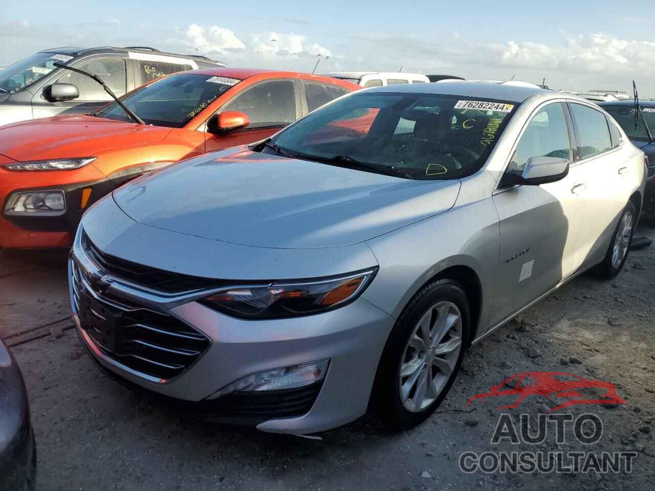 CHEVROLET MALIBU 2021 - 1G1ZD5ST9MF070429