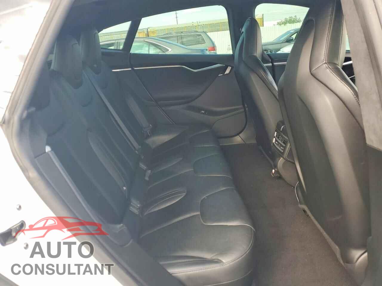 TESLA MODEL S 2014 - 5YJSA1H14EFP61714