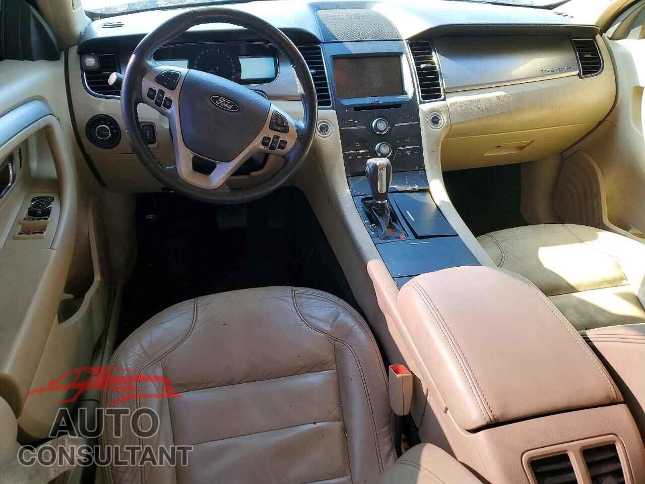 FORD TAURUS 2013 - 1FAHP2E80DG109053