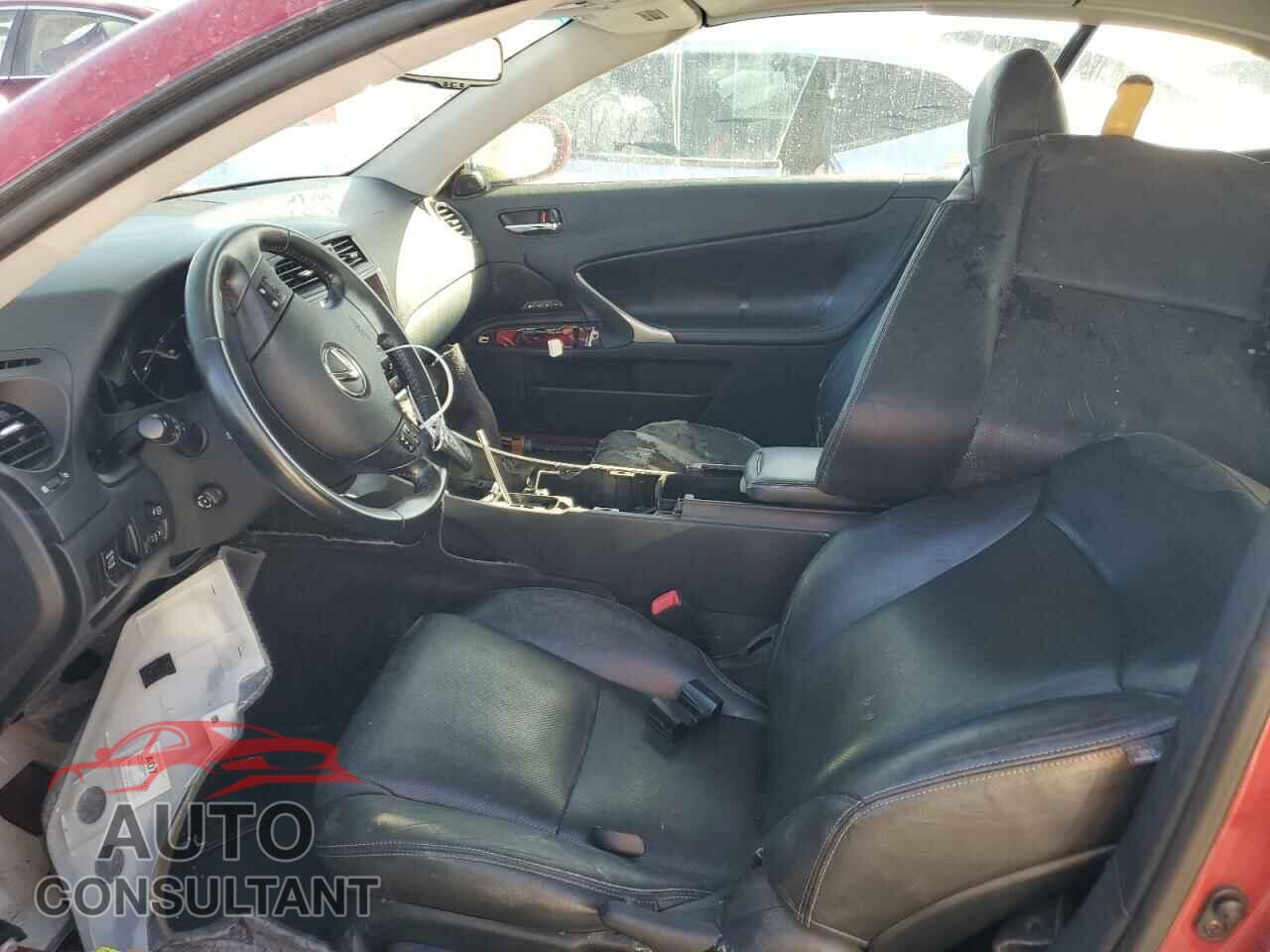 LEXUS IS 2010 - JTHFE2C29A2502899