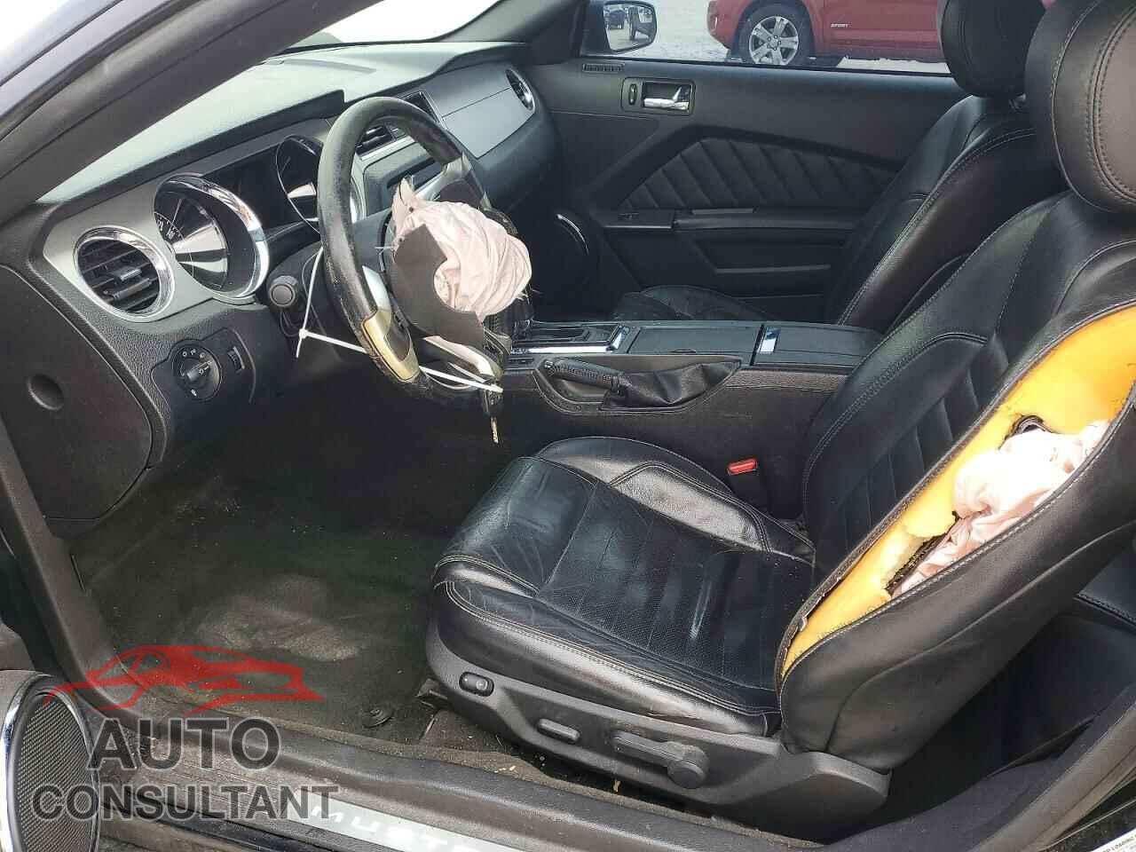 FORD MUSTANG 2014 - 1ZVBP8CF9E5275487