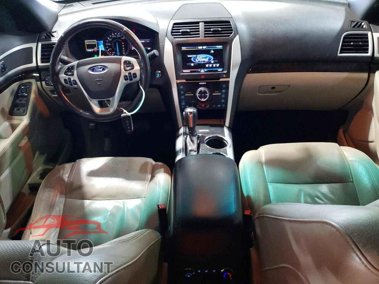 FORD EXPLORER 2012 - 1FMHK8F86CGA56329