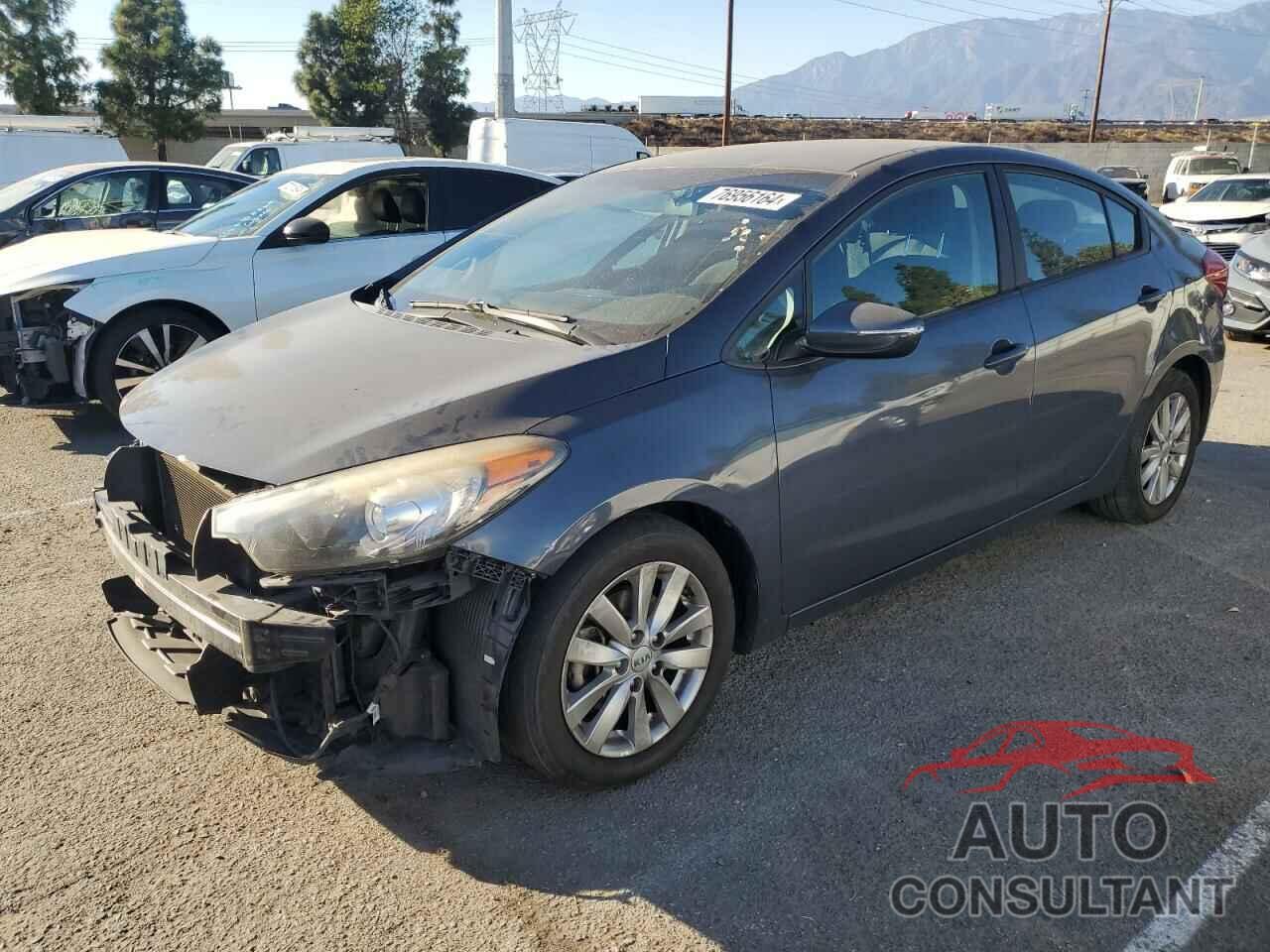 KIA FORTE 2016 - KNAFX4A6XG5451530