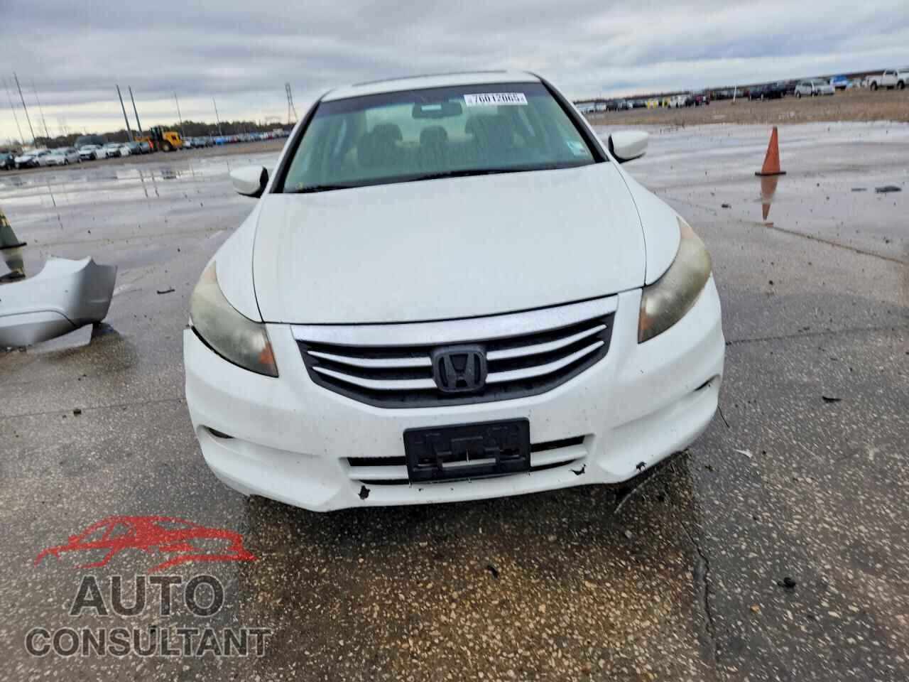 HONDA ACCORD 2012 - 1HGCP3F80CA017307