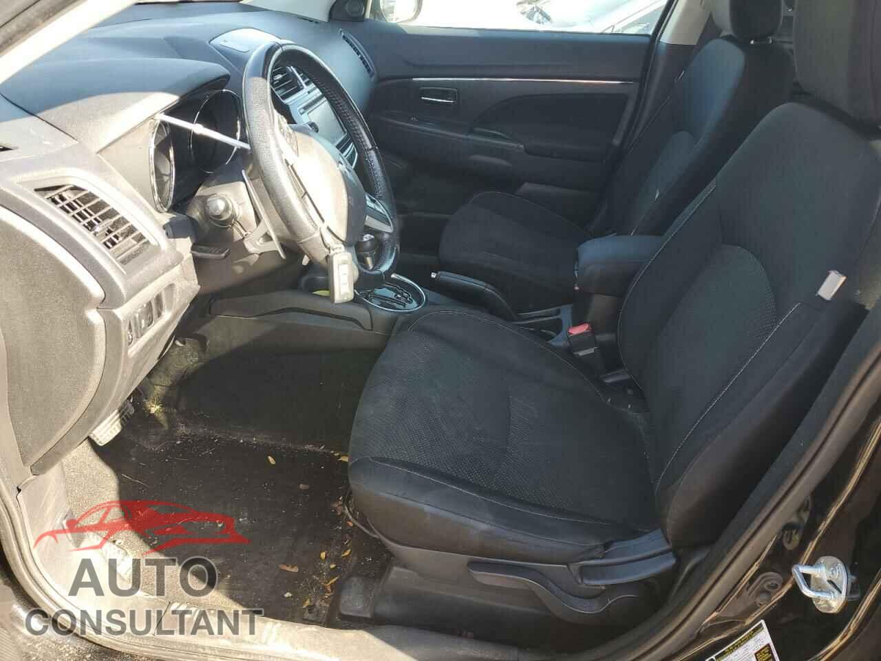 MITSUBISHI OUTLANDER 2015 - 4A4AR4AU8FE041239