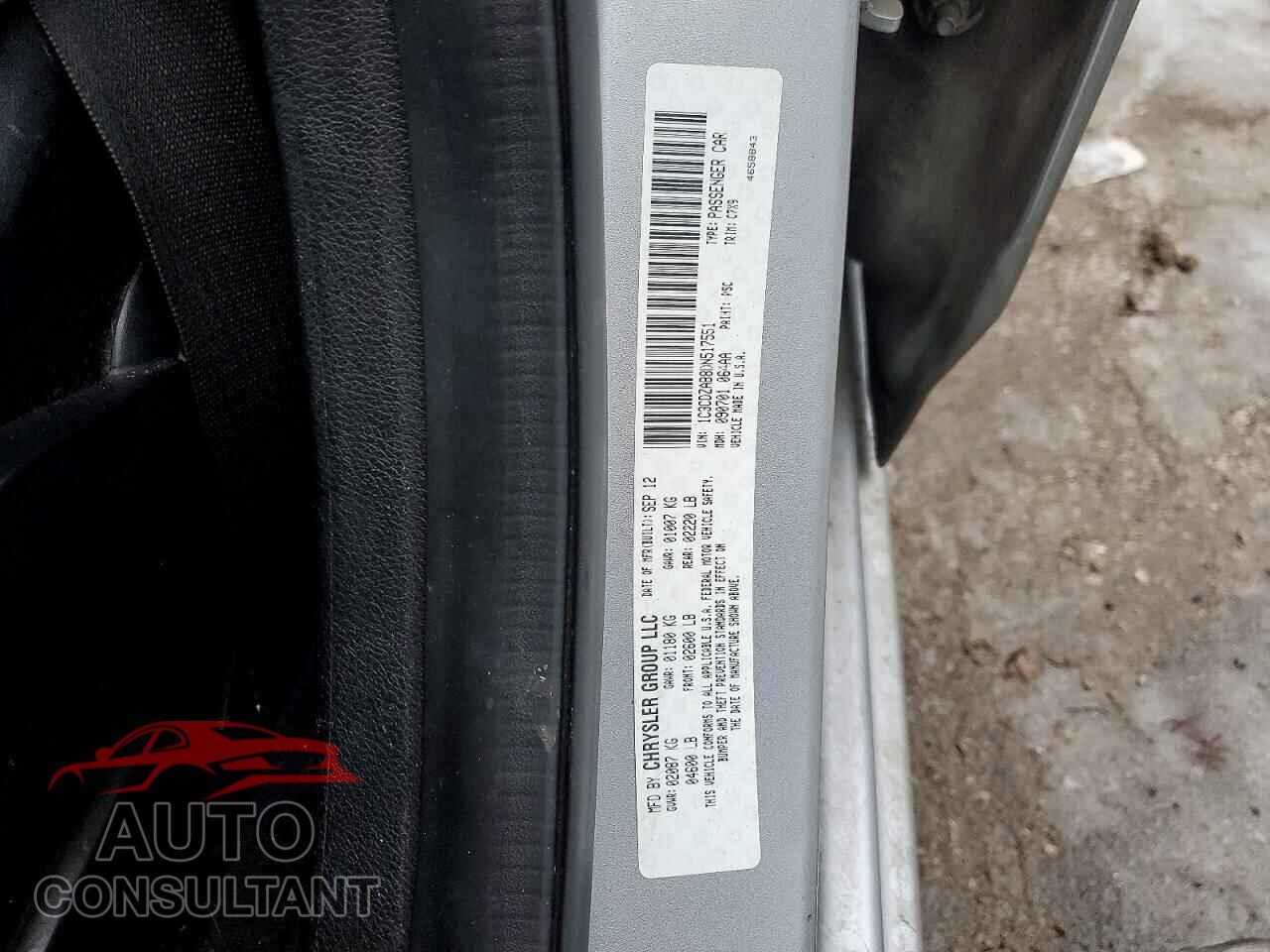 DODGE AVENGER 2013 - 1C3CDZAB8DN517551