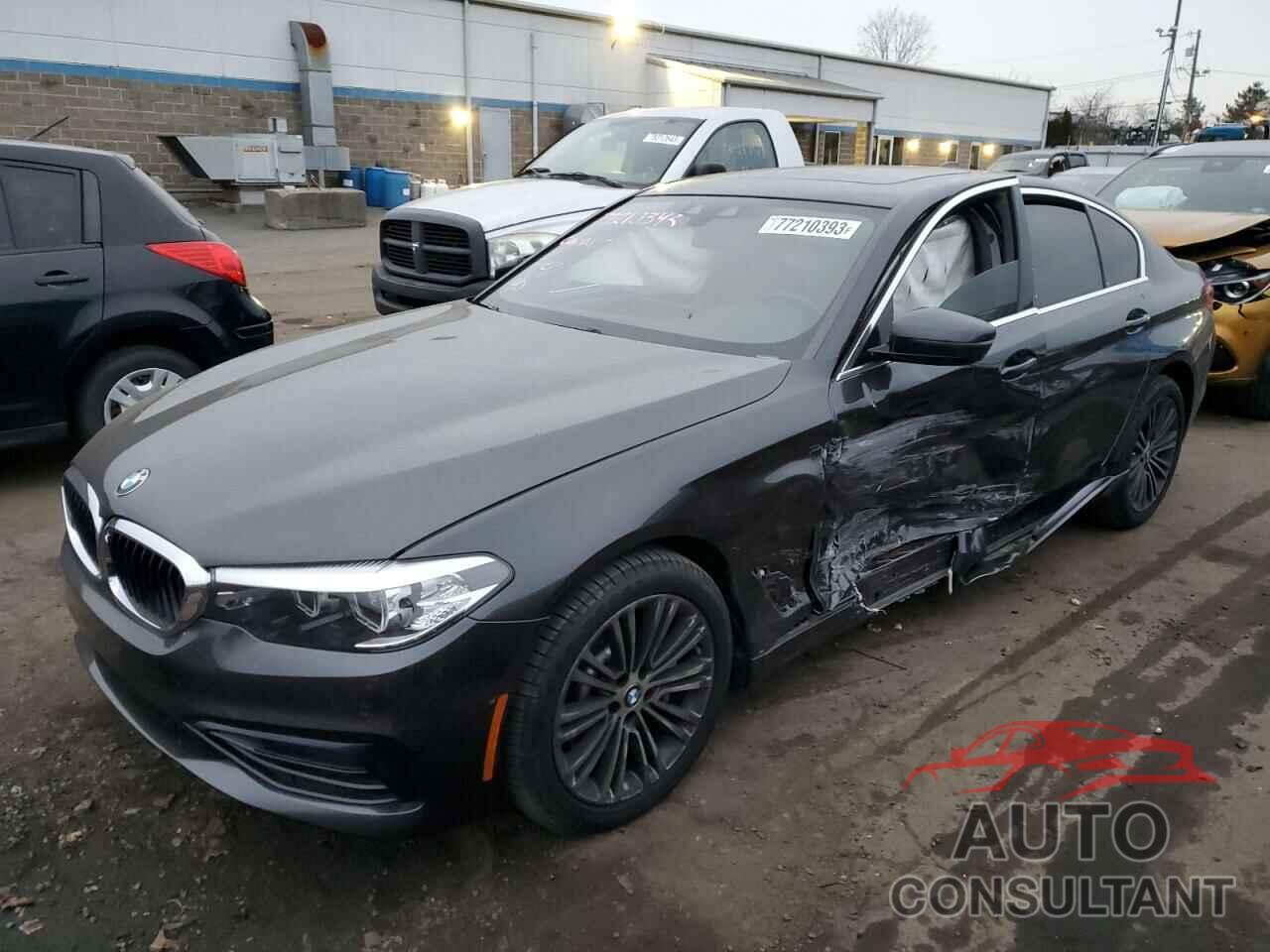 BMW 5 SERIES 2019 - WBAJA7C55KG910557