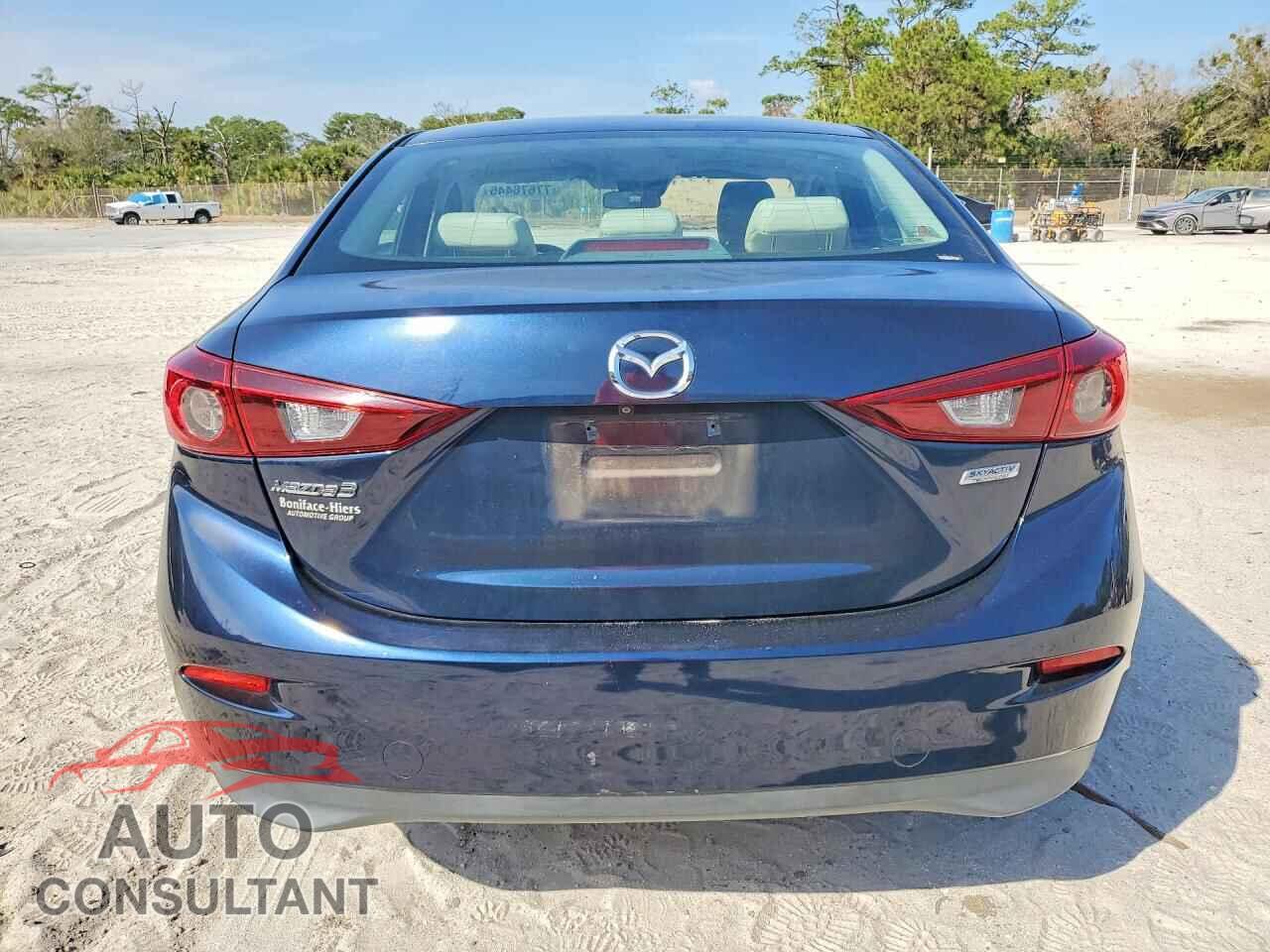 MAZDA 3 2018 - 3MZBN1U79JM181408