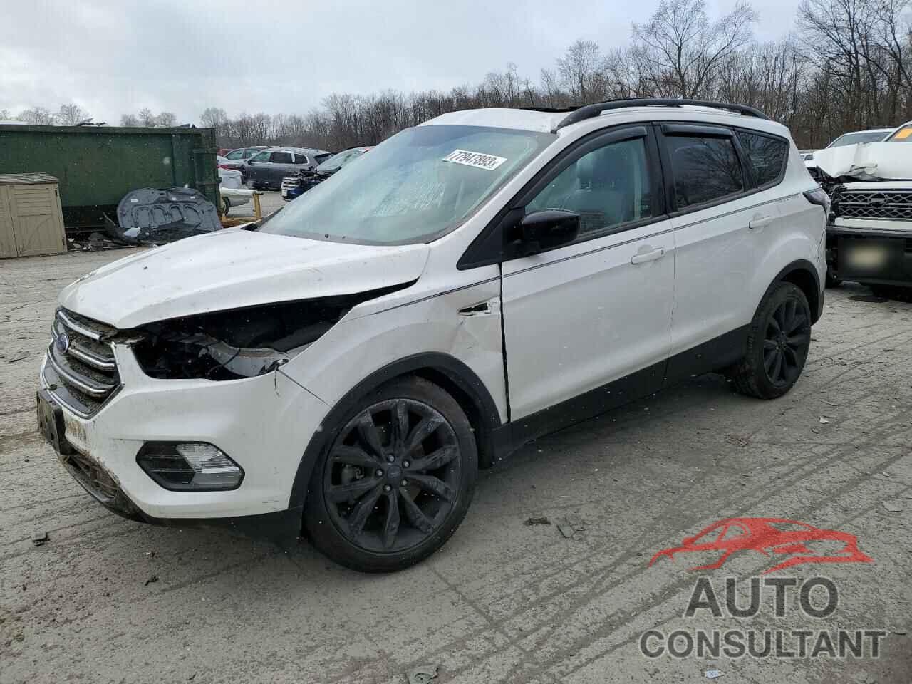 FORD ESCAPE 2017 - 1FMCU9GD0HUD50551