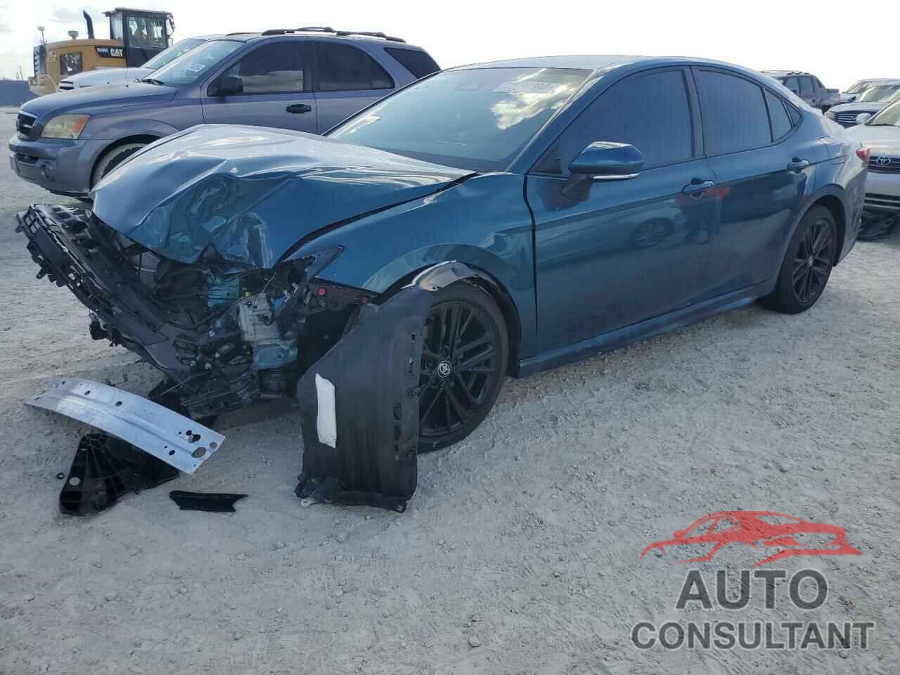 TOYOTA CAMRY 2025 - 4T1DAACK4SU055057