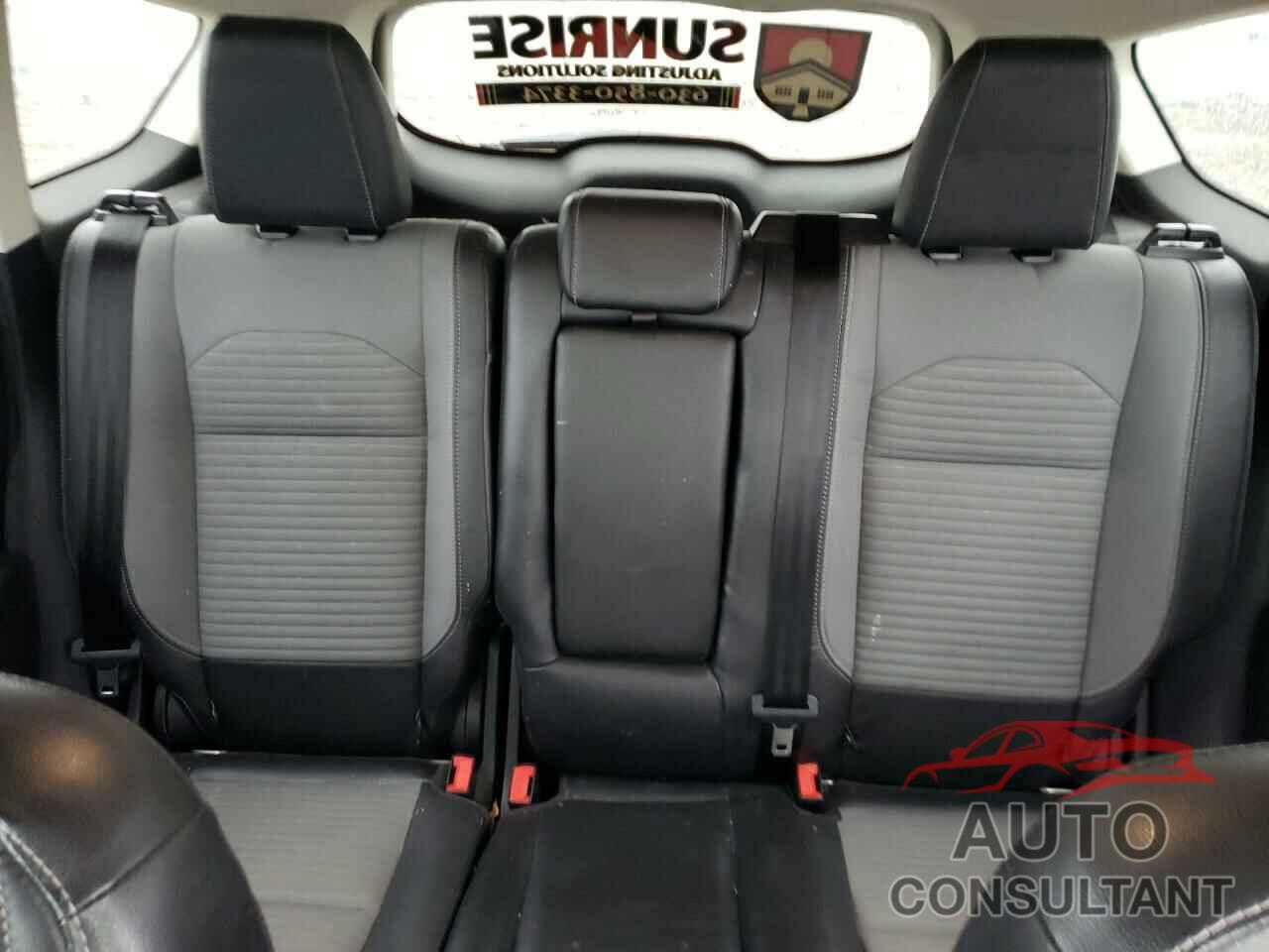 FORD ESCAPE 2018 - 1FMCU9GD8JUD35687