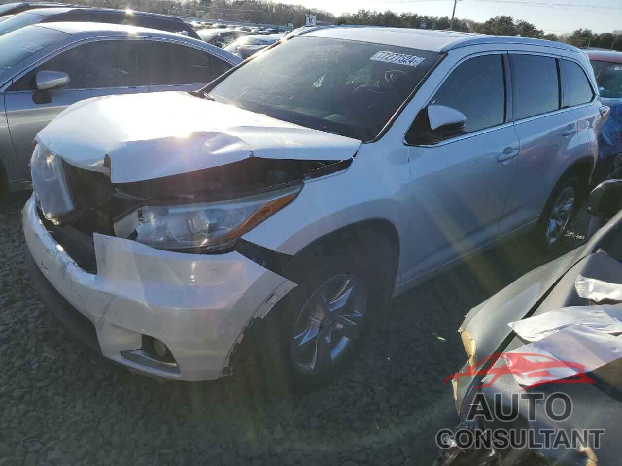 TOYOTA HIGHLANDER 2015 - 5TDDKRFH9FS107812
