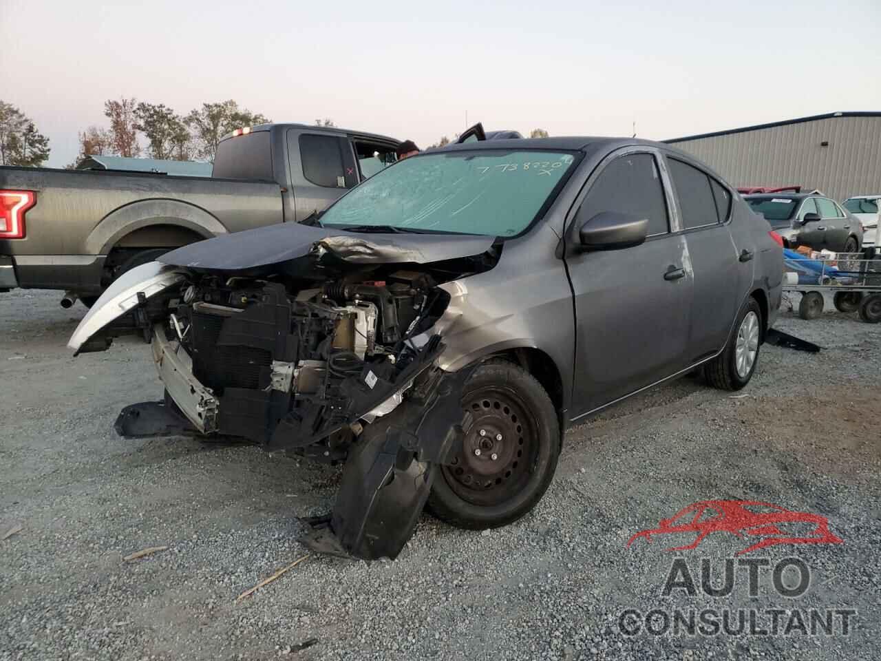 NISSAN VERSA 2018 - 3N1CN7AP2JL806187
