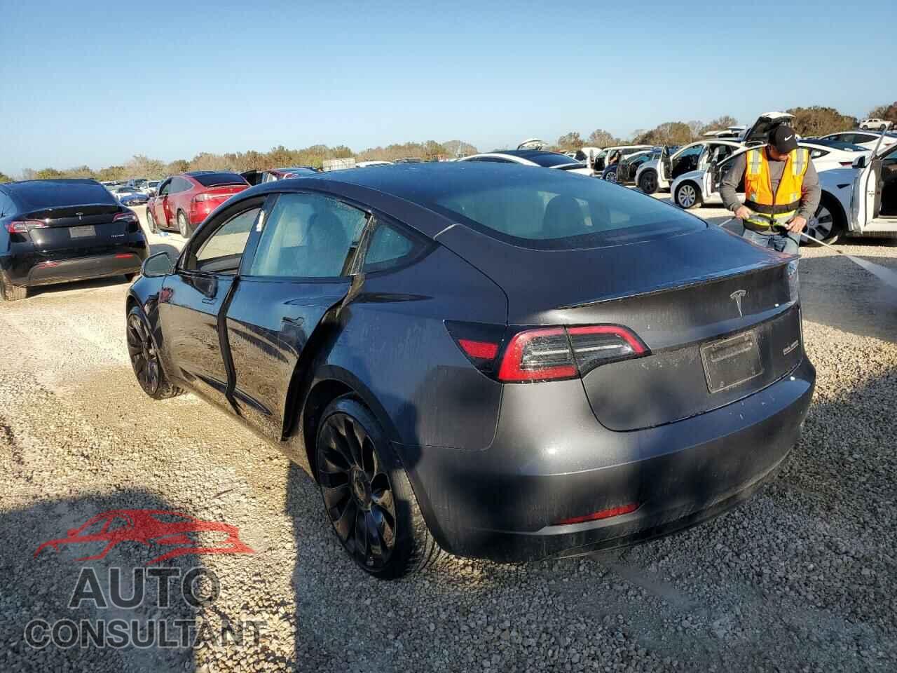 TESLA MODEL 3 2023 - 5YJ3E1EC0PF692098