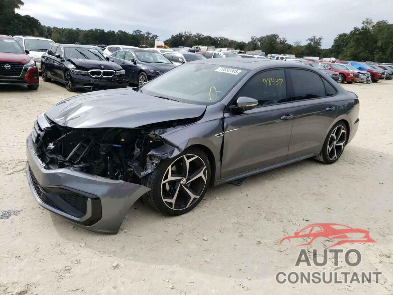 VOLKSWAGEN PASSAT 2020 - 1VWMA7A37LC027776