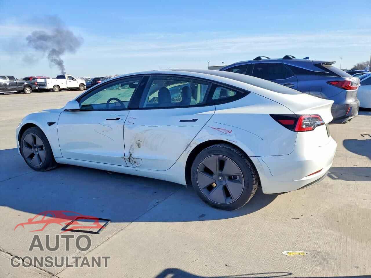 TESLA MODEL 3 2023 - 5YJ3E1EA5PF585062