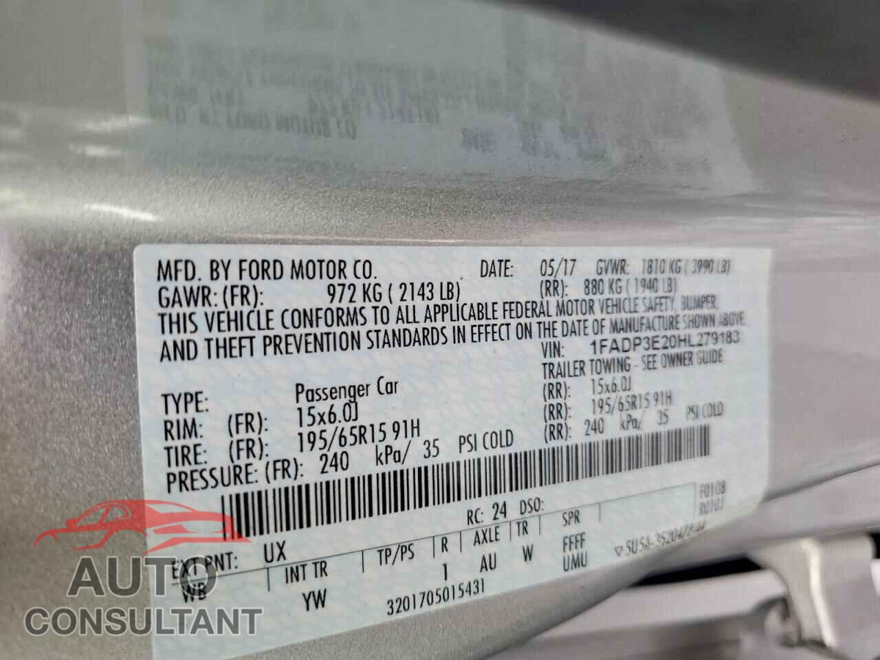 FORD FOCUS 2017 - 1FADP3E20HL279183