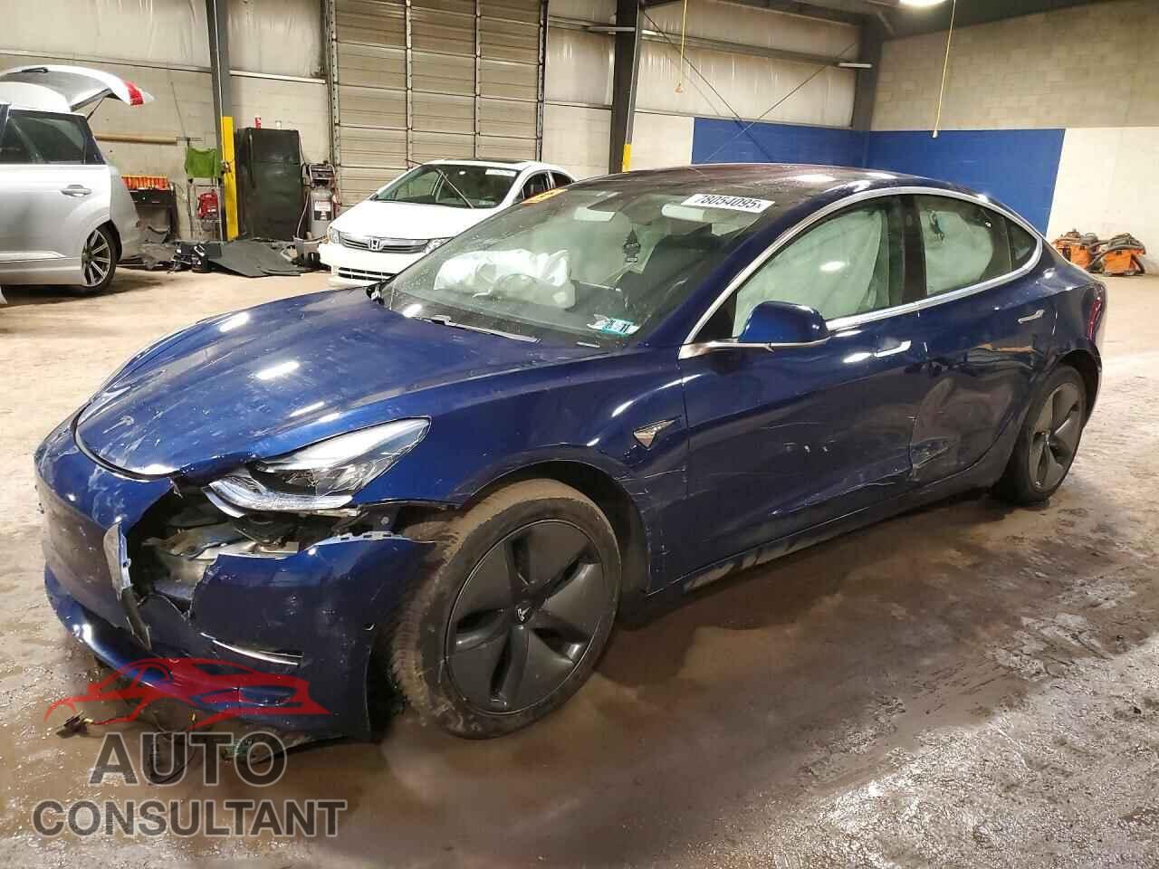 TESLA MODEL 3 2018 - 5YJ3E1EA6JF019578