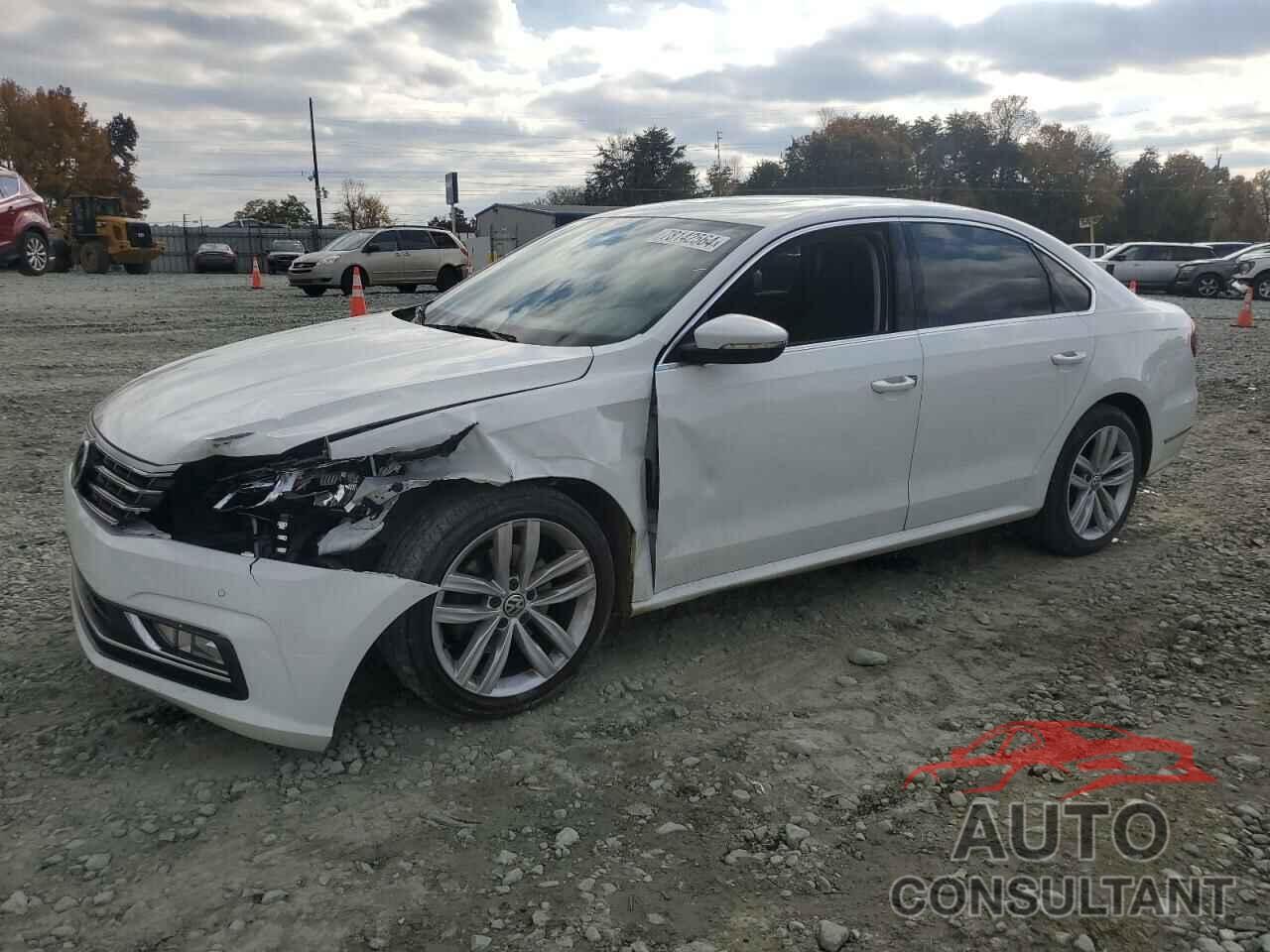 VOLKSWAGEN PASSAT 2018 - 1VWBA7A37JC018869