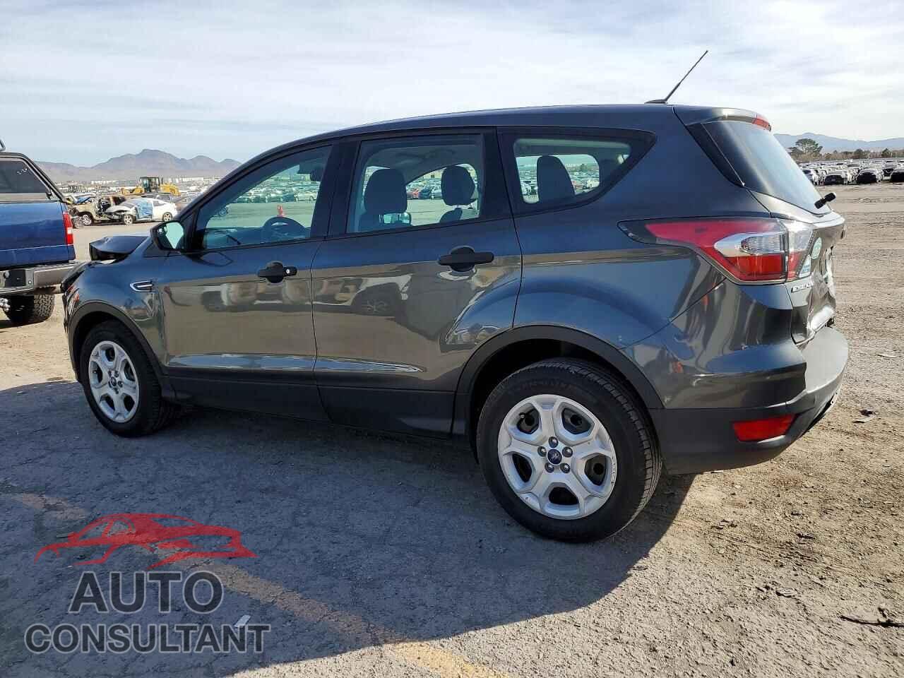FORD ESCAPE 2017 - 1FMCU0F76HUB44643