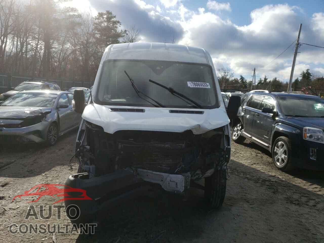 FORD TRANSIT 2017 - 1FTYR2CM0HKA78975