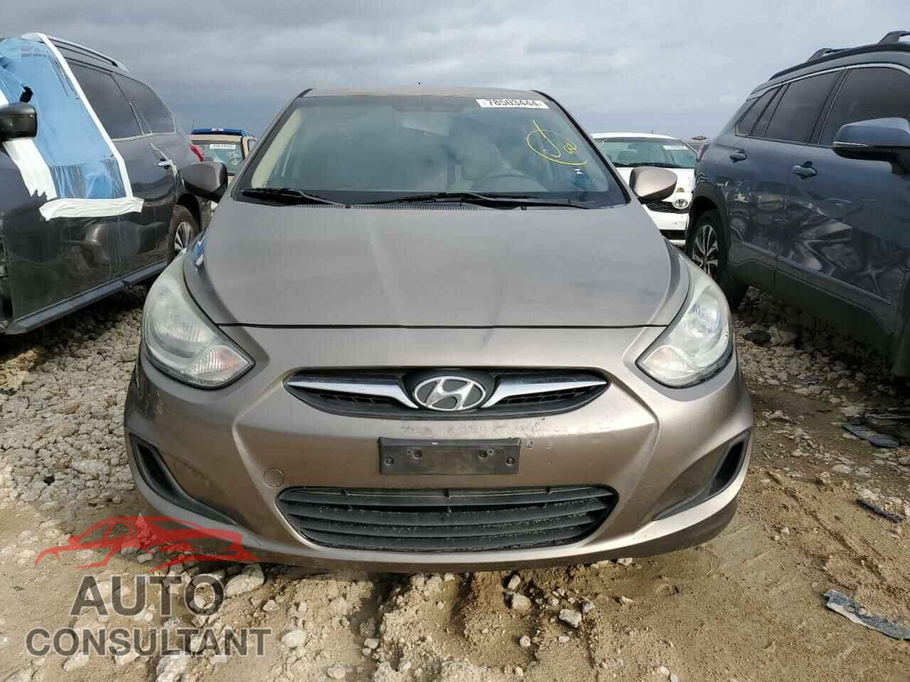 HYUNDAI ACCENT 2013 - KMHCT4AE6DU464488