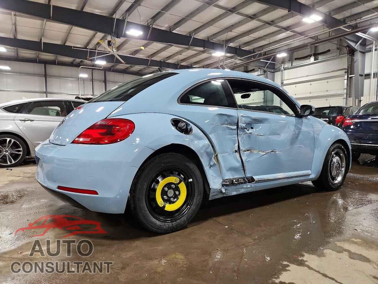 VOLKSWAGEN BEETLE 2012 - 3VWJP7AT2CM614287