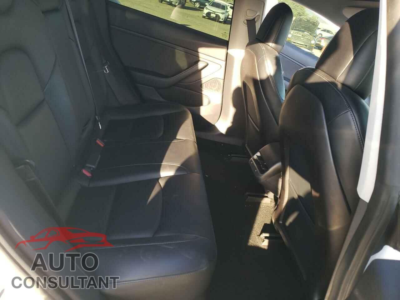 TESLA MODEL 3 2019 - 5YJ3E1EA1KF464683