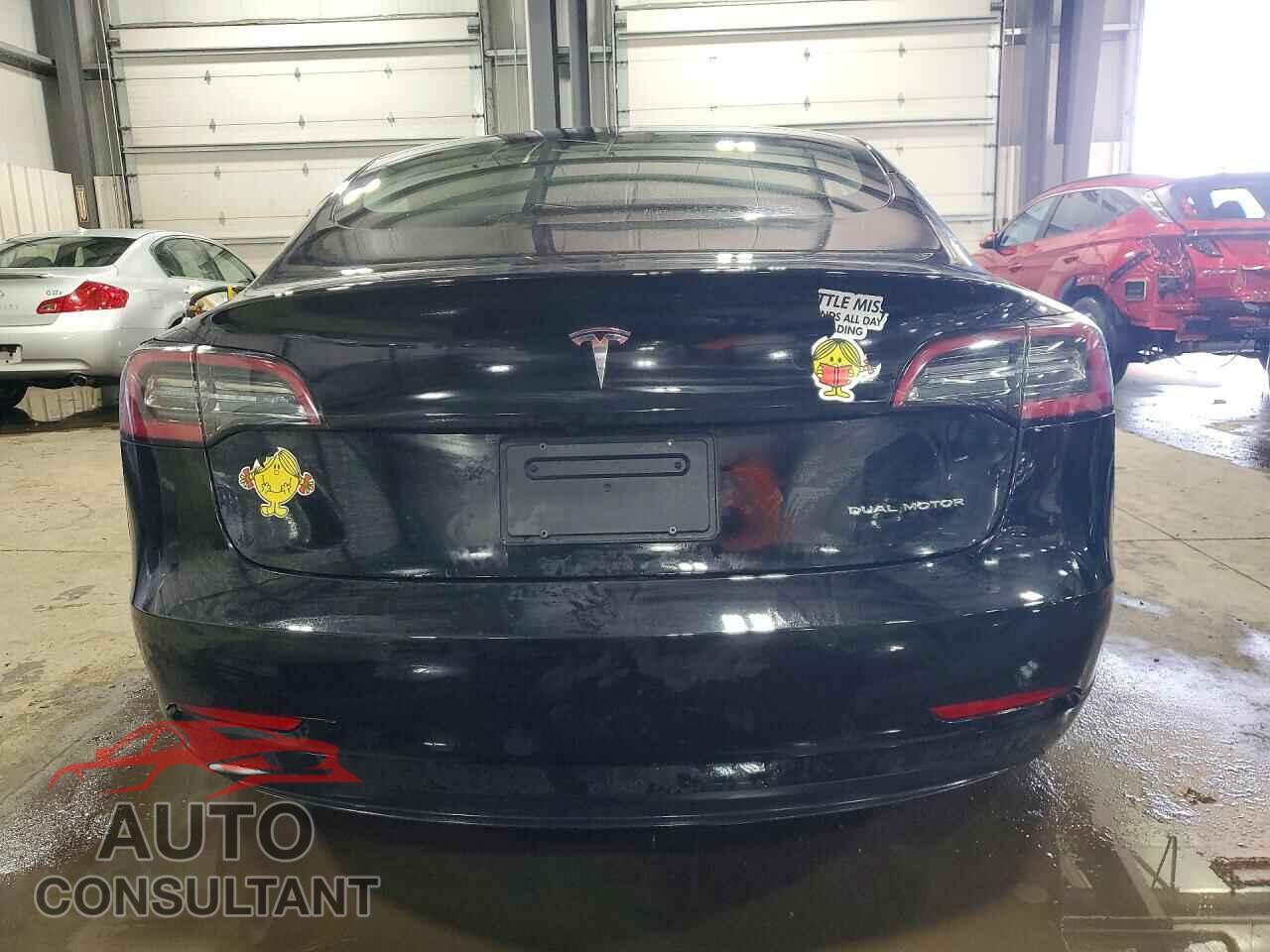 TESLA MODEL 3 2022 - 5YJ3E1EB8NF348748