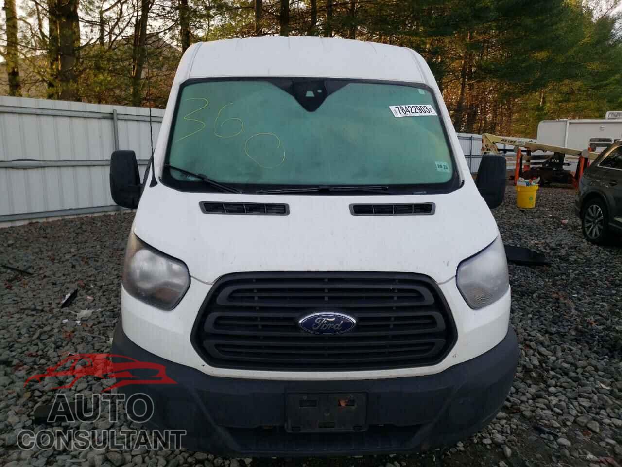 FORD TRANSIT 2018 - 1FTYR2CM7JKB24047