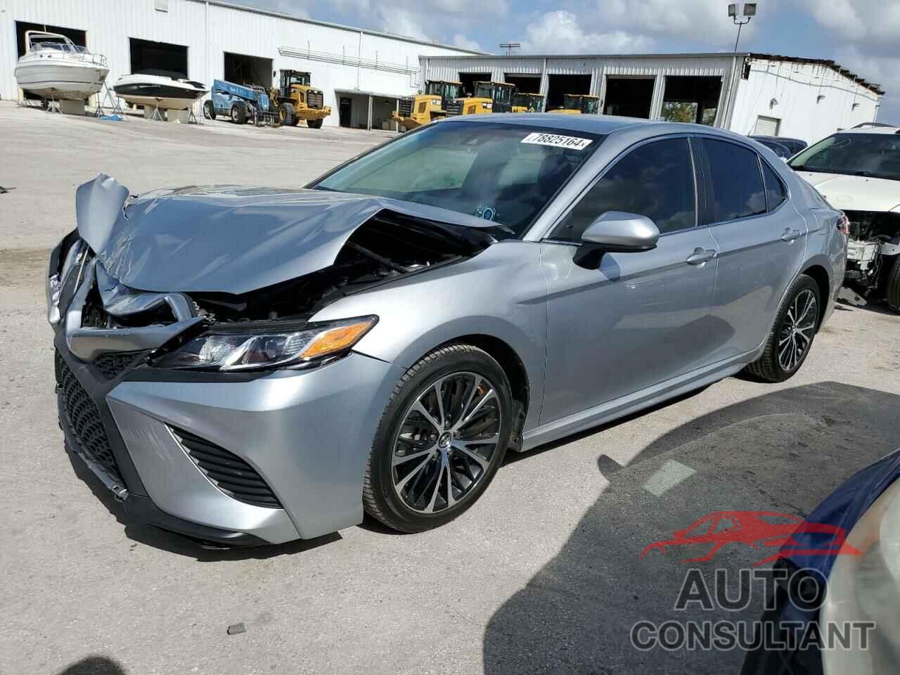 TOYOTA CAMRY 2018 - 4T1B11HK1JU620525