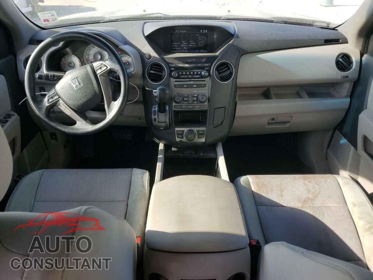 HONDA PILOT 2015 - 5FNYF3H31FB034136