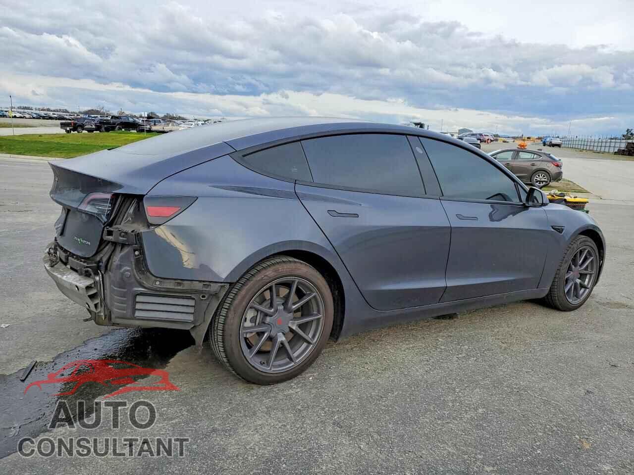 TESLA MODEL 3 2021 - 5YJ3E1EB3MF003643