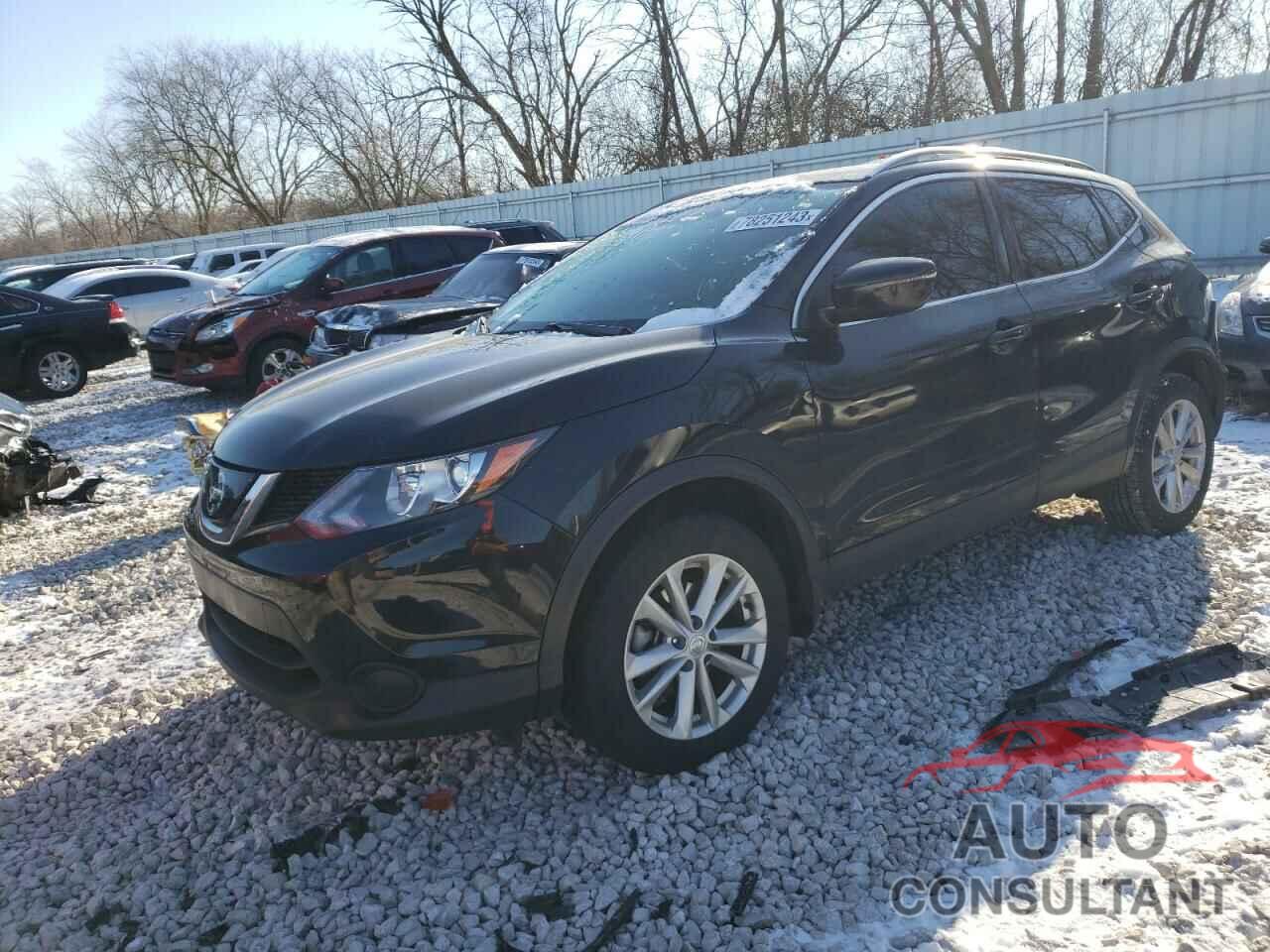 NISSAN ROGUE 2018 - JN1BJ1CR7JW293578